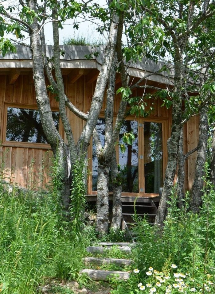Les tarifs de la cabane. Photo ©Alta Terra Les tarifs de la cabane. Photo ©Alta Terra