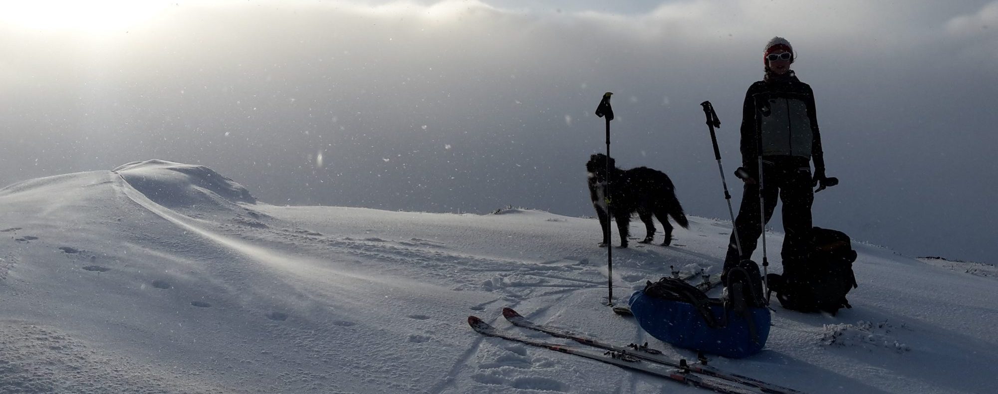 Au sommet de Seycheuse en ski de rando. Photo ©Alta Terra